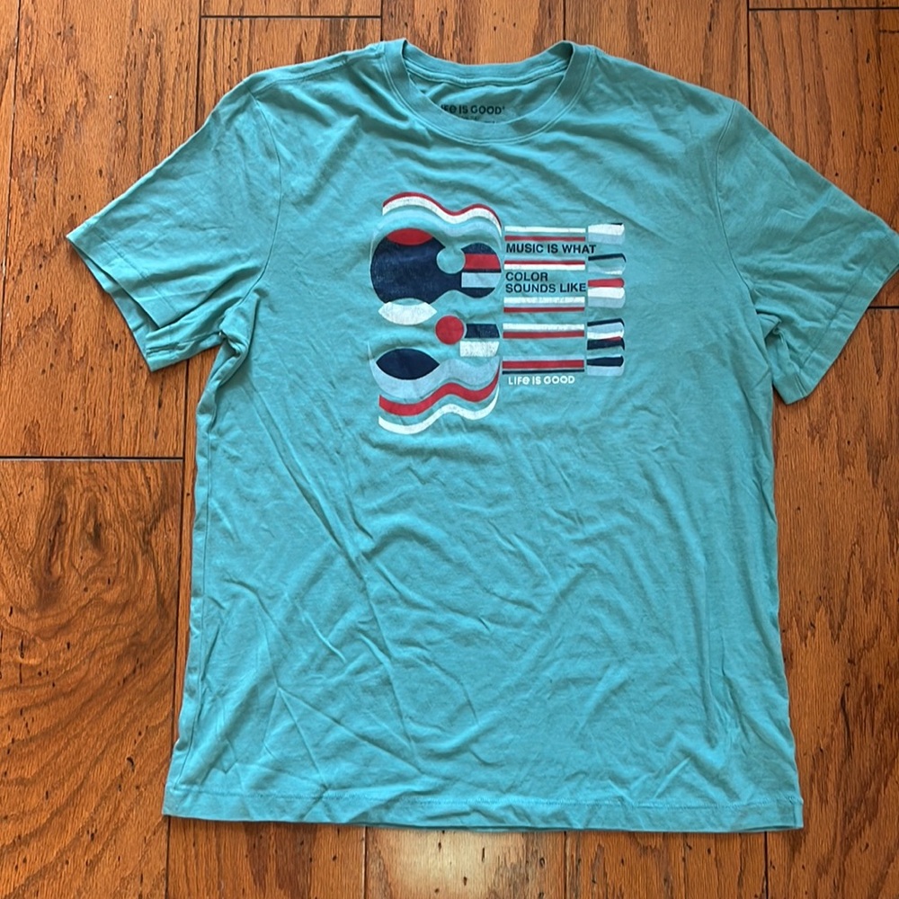 Super soft, L, Life is Good T-shirt- pretty color